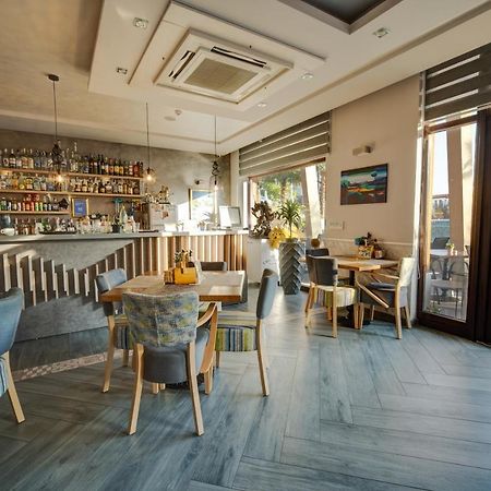 Cristiani Hotel Sozopol Esterno foto